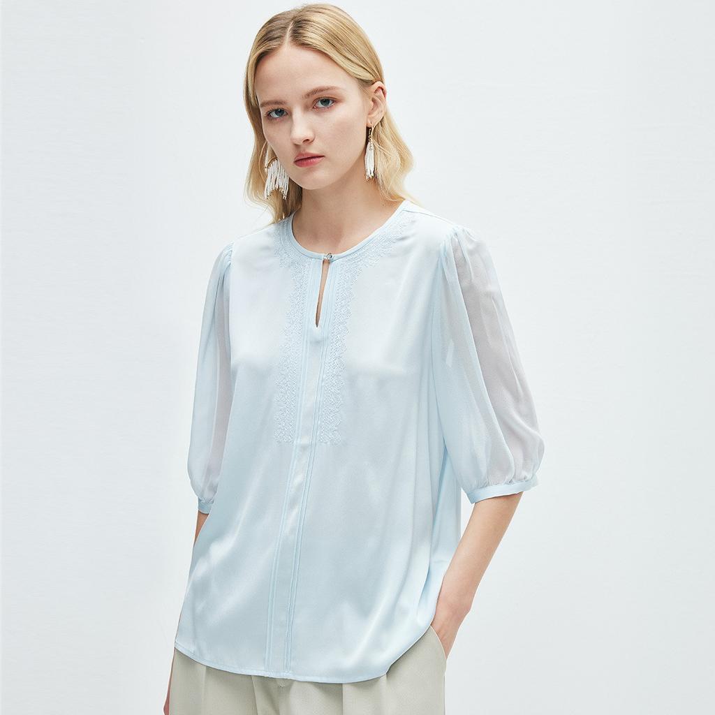 One Button: 26 Spring/Summer Design, Round Neck, Fashionable Jacquard, Mulberry Silk Shirt for Women