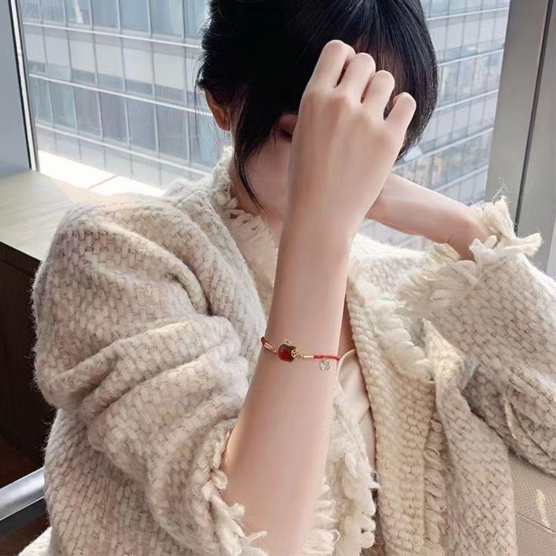 Ping An Apple Christmas Bracelet for Women - Elegant Red Hand Rope, Perfect Gift for Girlfriend or Best Friend on Christmas Eve.
