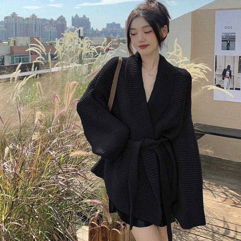 

Французский высококачественный кардиган с V-образным вырезом для женщин на весну и осень, ленивый стиль, присборенный на талии, свитер толстой вязки с лямками one size чёрный