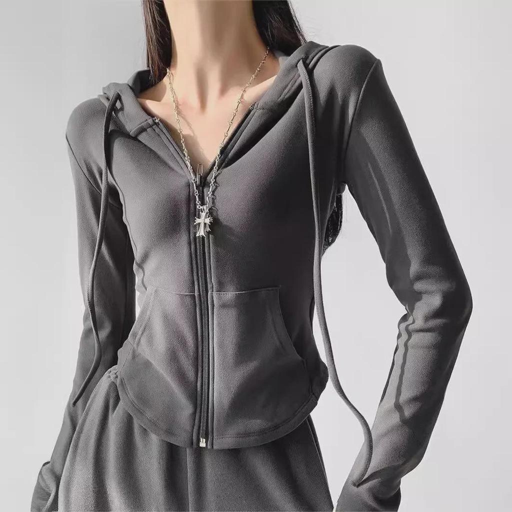 Maillard Women's Slim Hooded Jacket - Long-Sleeved Trendy Outerwear for Autumn and Winter