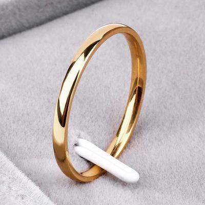 Bagues de Mariage Simples Lisses en Acier Inoxydable Anti-Allergie Rose Doré Fin 2MM pour Femmes Charme Cadeau Saint-Valentin