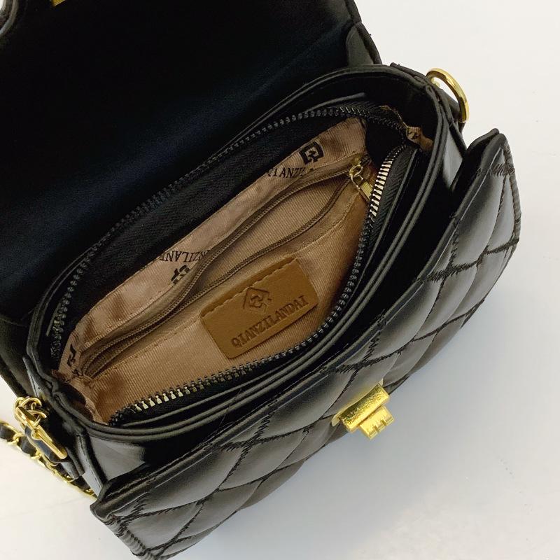 New Niche Design Xiaoxiang Embroidery Thread Chain Small Square Bag Versatile Single Shoulder Crossbody Women's Bag