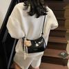 High-end Niche Bag Women's Autumn and Winter New Retro Shoulder Messenger Bag Casual Commuter Dumpling Bag
