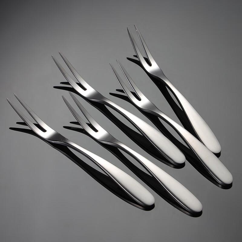 

COFLYEE German-Style Stainless Steel Fruit and Cake Forks (5-Pack)