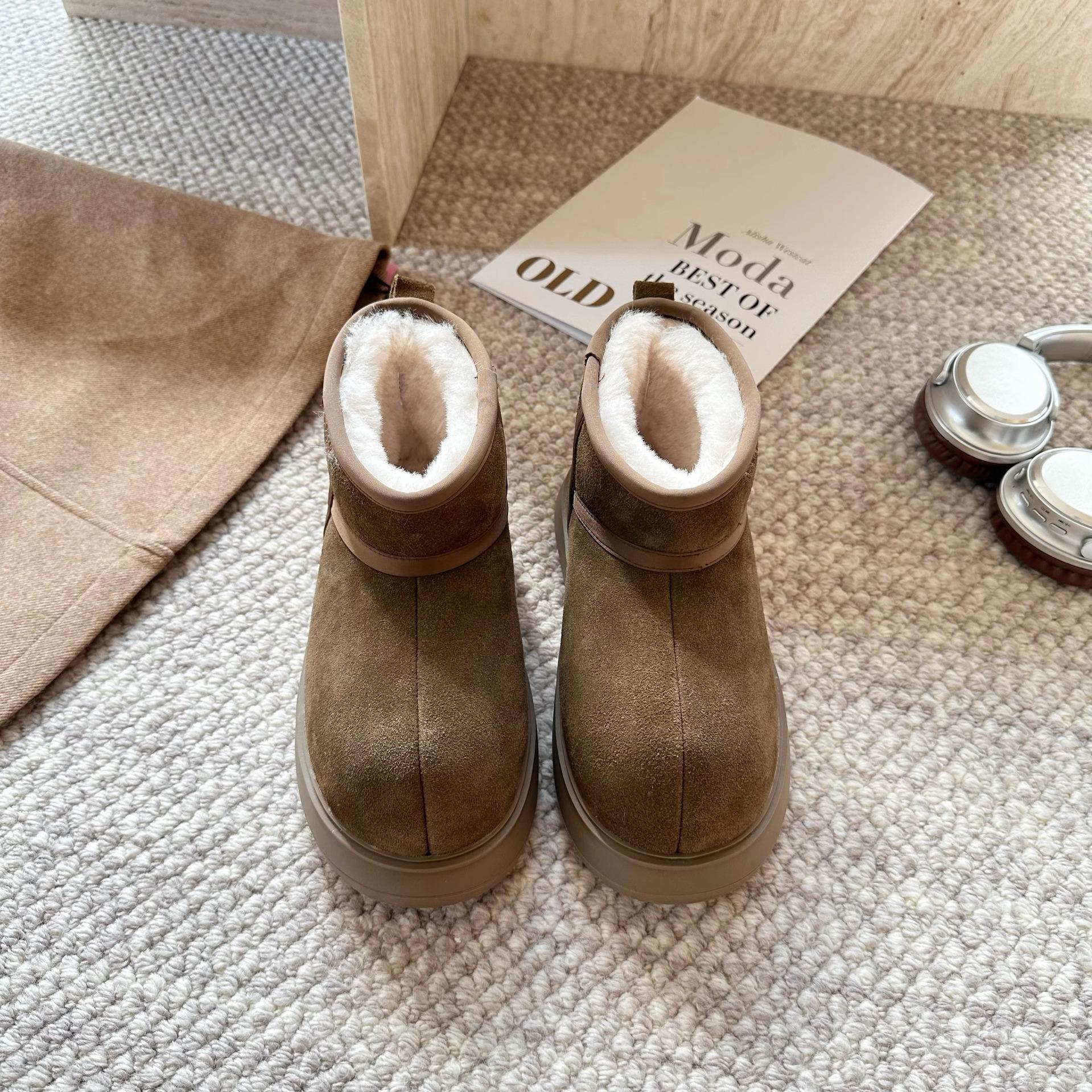 

2025 зима новые толстоподошвенные зимние сапоги женские бархатные утолщенные теплые короткие сапоги удобные повседневные универсальные большие хлопковые туфли 40 темно-коричневого