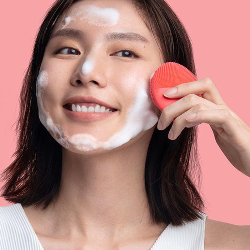 FOREO Luna 4 Mini (Perłowy róż)