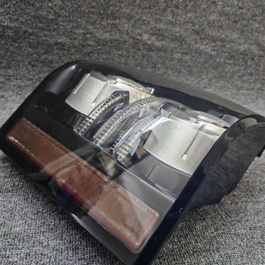 Smoked Style Rear Tail Lights for Land Rover Range Rover L322 (2010-2012), Non-destructive Installation
