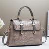 Women's New Square Bag Large Capacity Top Handle Tote Shoulder Bag Fashion Day Purse
