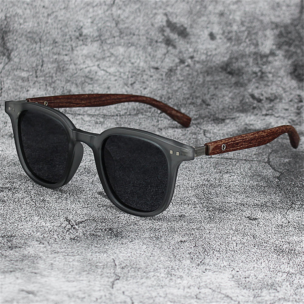 

Classic Wood Grain Mirror Legs Sunglasses Men s Small Frame Square Sun Glasses Women s High Quality Fishing Eyewear UV400 Other