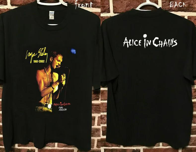 

Vintage Layne Staley Alice In Chains 2002 T Shirt Heavy Cotton Unisex T-Shirt XXL