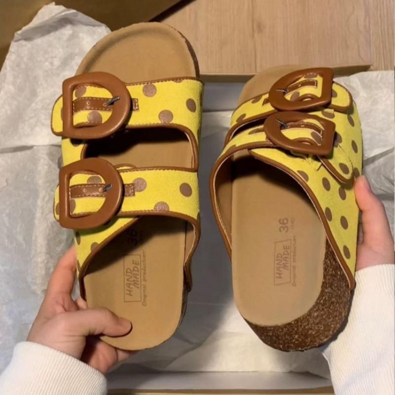 

Keep your own version~ Boken platform slippers women s 2025 summer new thick-soled one-pedal versatile outer wear non-slip sandals 40 жовтий