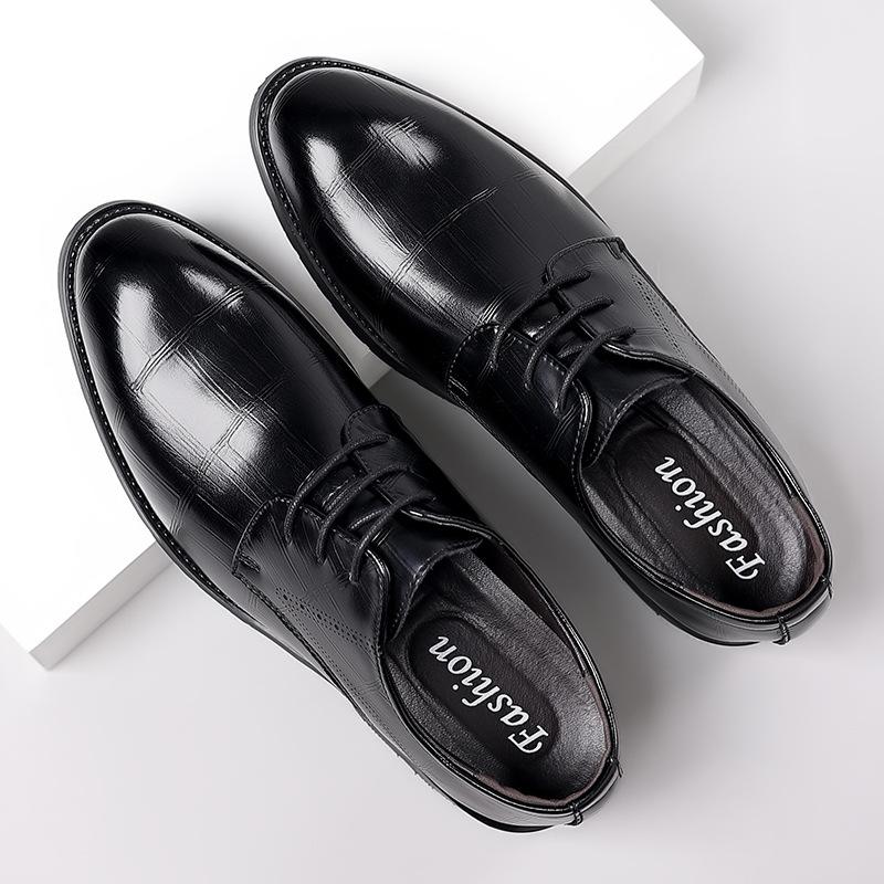 Business dress leather shoes men's leather soft sole pointed British casual shoes groom sole suit wedding shoes foreign trade
