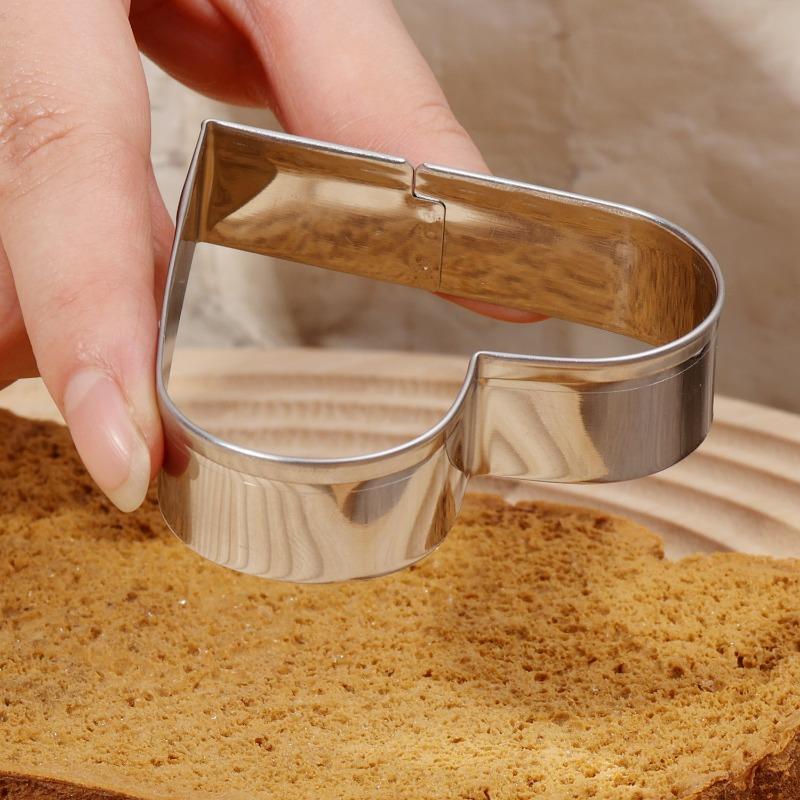 Heart-shaped Cookie Cutting Mold Stainless Steel Love Mousse Peach Heart Candy Cake Mould Home DIY Kitchen Baking Accessories