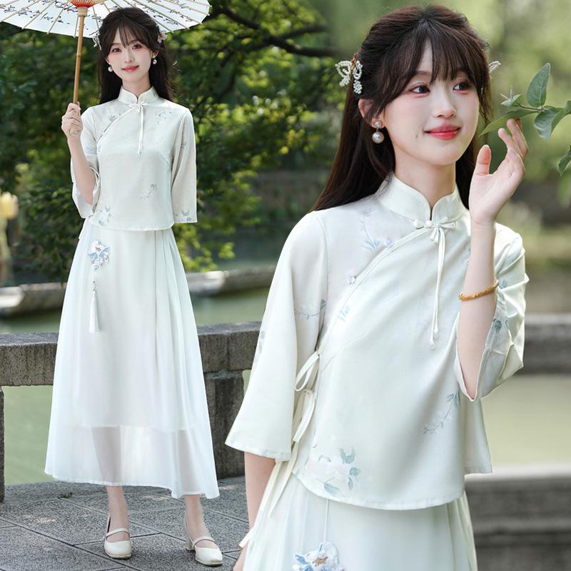 Women's Chinese Retro Tang Suit Cheongsam Top & Zen Tea Two-Piece Set