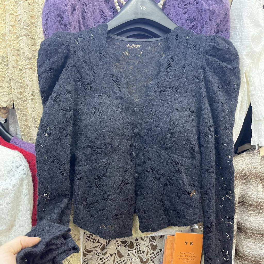 V-Ausschnitt Langarm Puffärmel Spitzenoberteil für Damen - Slim Fit Aushöhlungsdesign