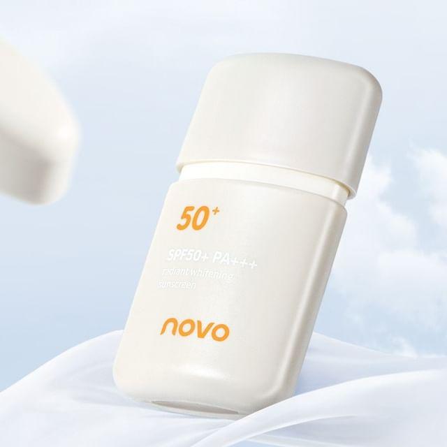 

NOVO - Radiant Whithening Sunscreen SPF50+ PA+++ 40g