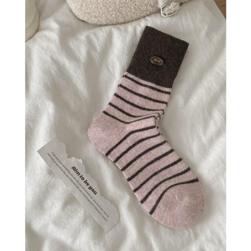 Autumn and Winter Women's Winter Thickened Boneless Striped Patchwork Warm Mid-calf Socks Women's Socks Pile Socks