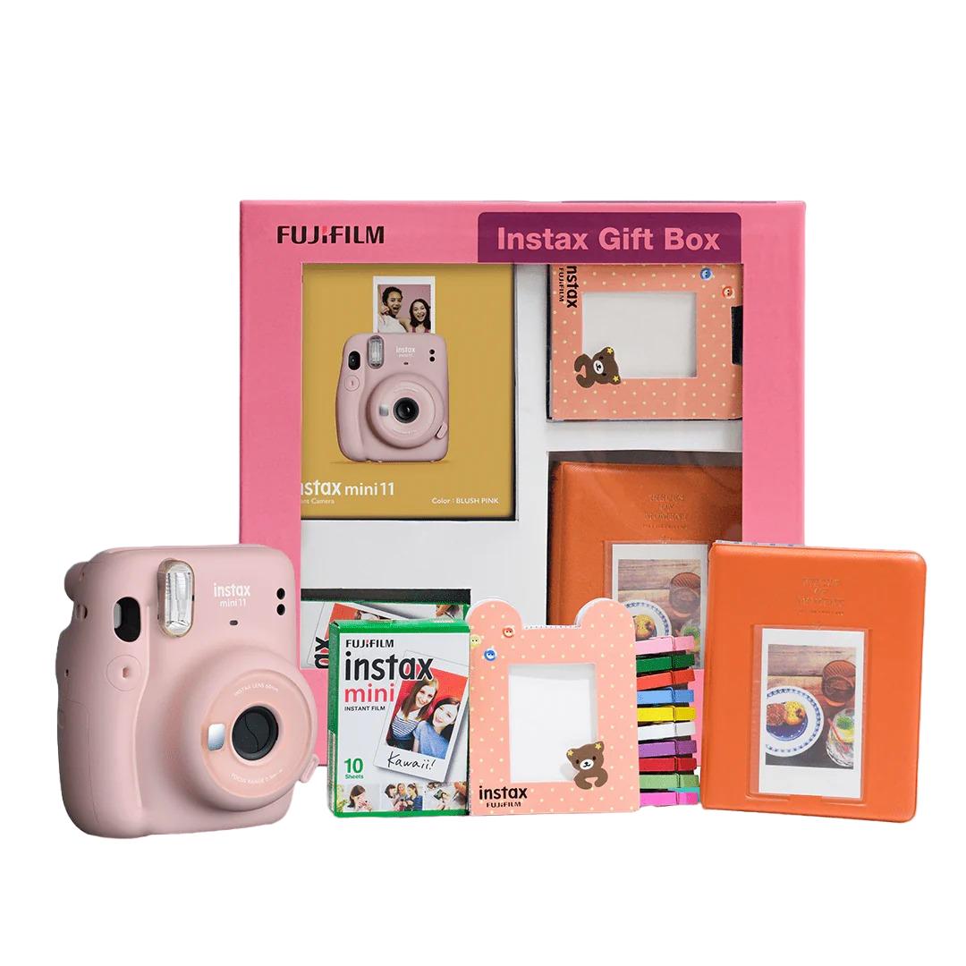 

Подарочный набор с мини-камерой 11: цвет Розовый румянец, Instax Mini 11 Gift Box Blush Pink Set, Instax