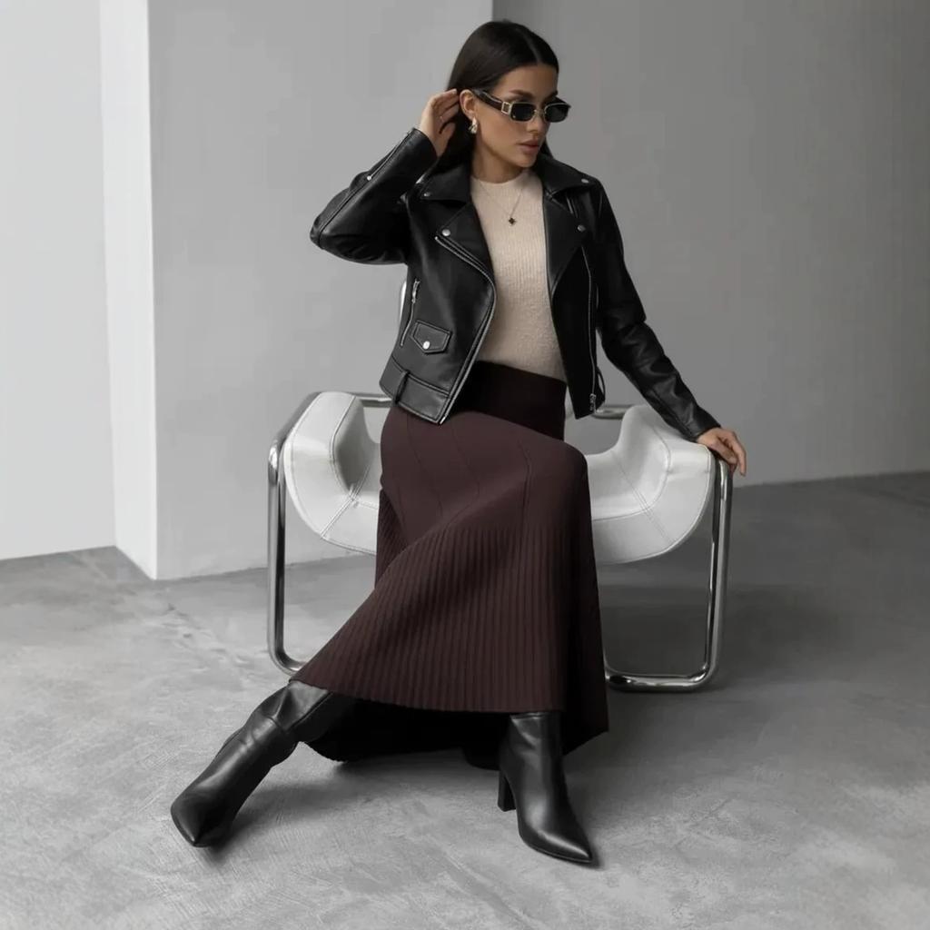 New fashionable high-waisted pleated knitted skirt for women's autumn and winter new casual elastic waist knitted pendulum skirt