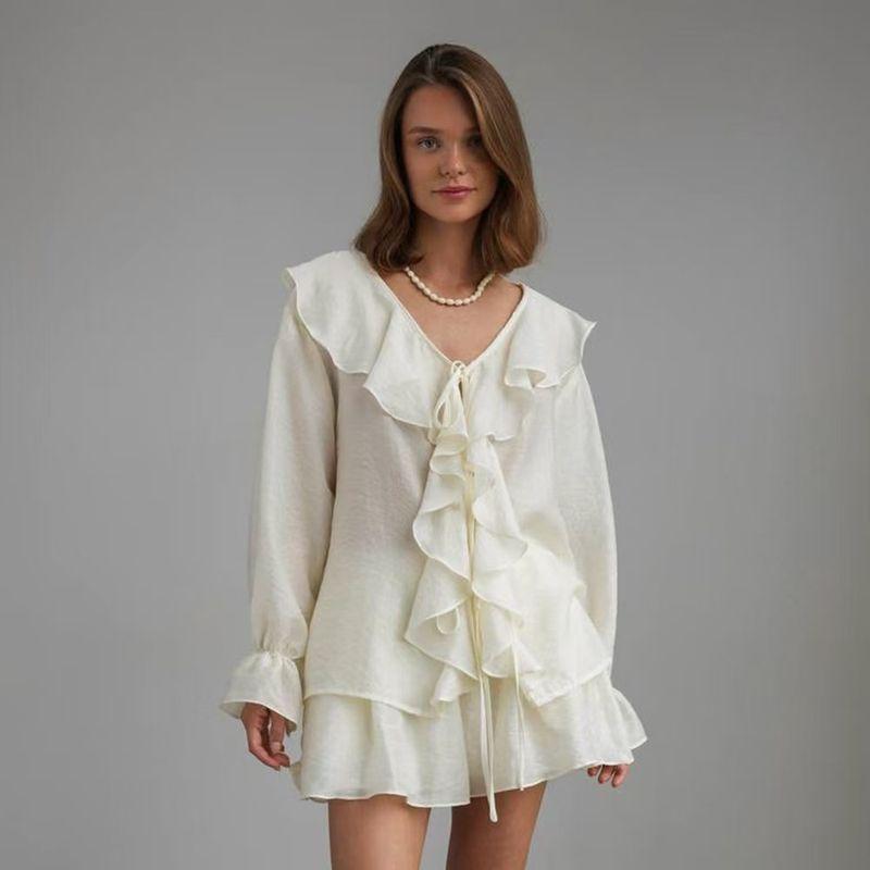 

Western Style New Fashion Frill Lace-up Shirts Shorts Two-Piece Suit Shirt and Shorts Set Beige L