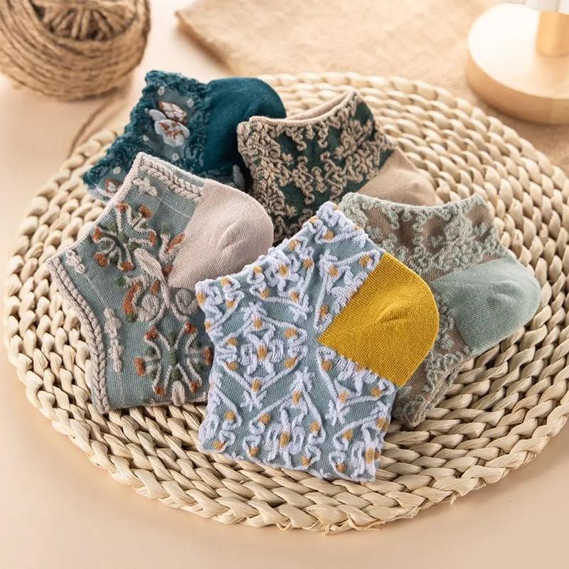 Palace Embossed Short Socks Retro Sports With College Style Three-dimensional Breathable Socks Women's Flower Short Socks