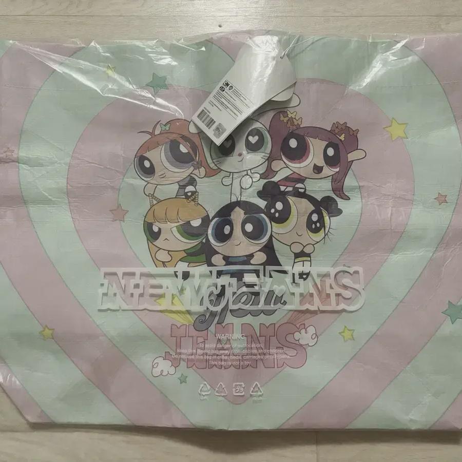 

Новая многоразовая сумка Jins Powerpuff Girl L