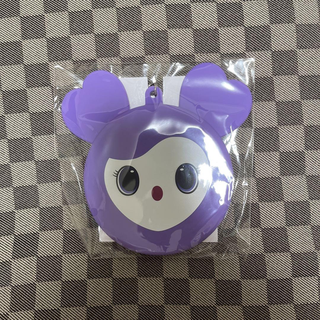 

[USED] TWICE Badge Case Keychain (SAVELY)