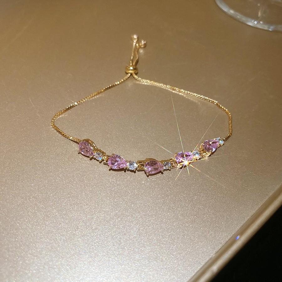 Gold-Plated Zircon Sun & Heart Bracelet: Stylish, Versatile, Elegant Light Luxury Jewelry for Women.