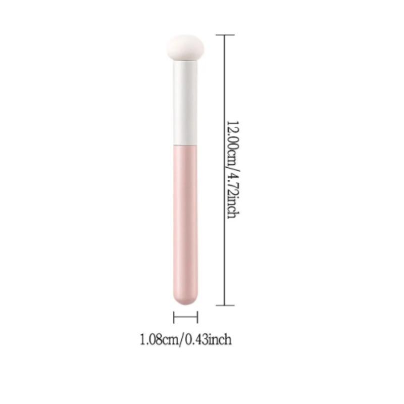 The mushroom head concealer brush has soft bristles and does not puzzle the face, and it is a mini single makeup brush