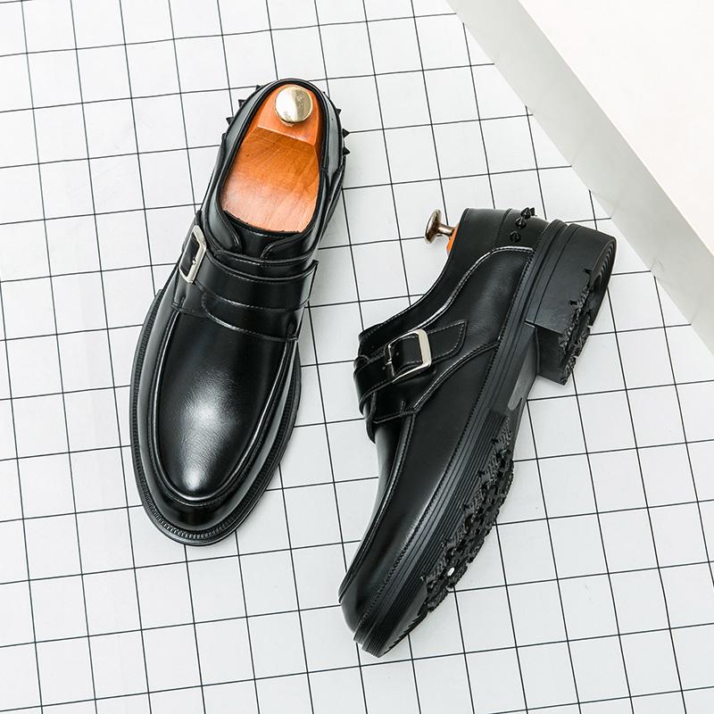 Hot Selling Men's Leather Casual Shoes Europe America Thick Soled Low Top Loafers Banquet Men's Formal Shoes Free Delivery