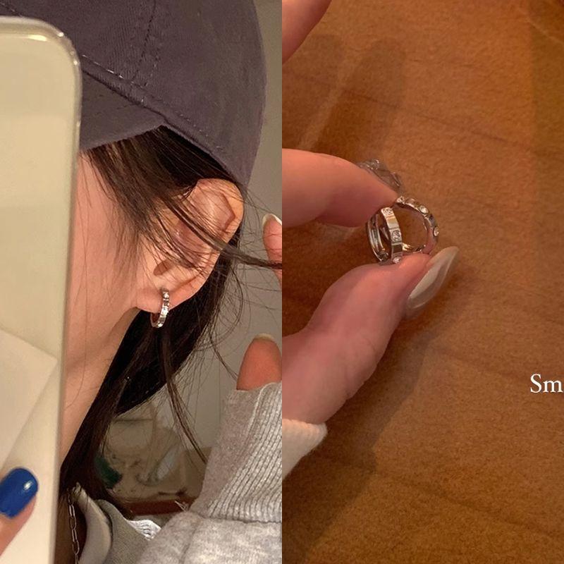 

Niche Style Fancy Sterling Silver Women s Unique Best Selling Simple Bracelet Silver zircon ear ring main figure!!