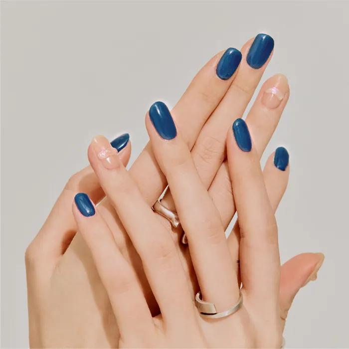 Midnight Gel Nail