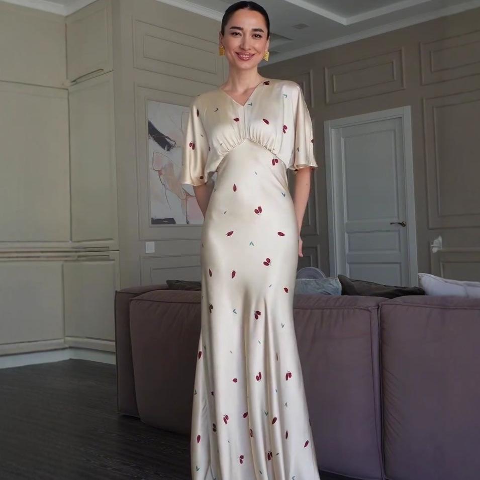 2025 Summer V-Neck High Waist Slimming Dress - European & American Women s Casual Fashion Small белый