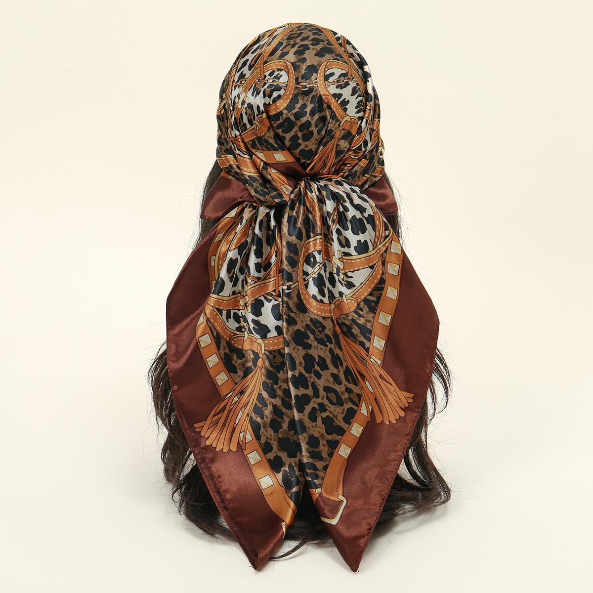 

90*90cm Satin Silk Square Scarf Woman Fashion Kerchief Neck Head/Hair Scarves Bandana Handkerchief Leopard Print Chain Headscarf