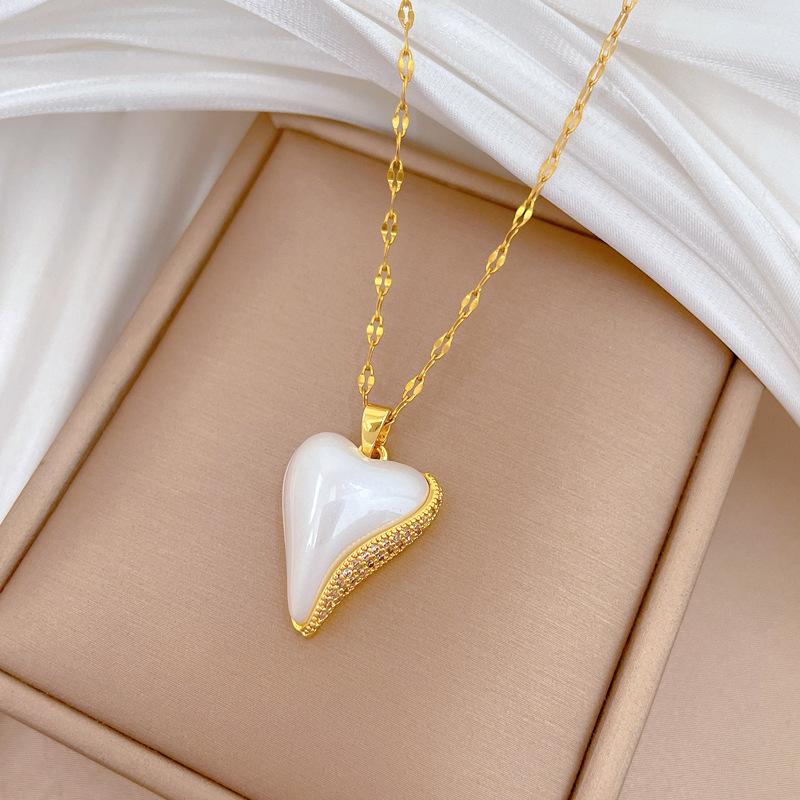 Trendy Simple Imitation Pearl Love Heart Pendant Necklace for Women Stainless Steel Chain Heart Jewelry Accessory Gifts