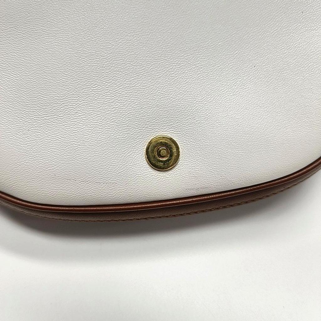 [Pre-Owned] Olympia Quilted Lambskin Half-Moon Bag - Very Good #1R5UGIX