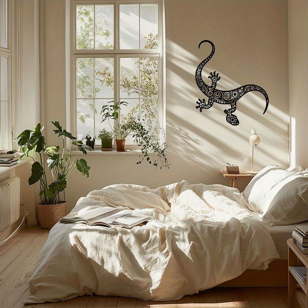 1pc Modern Iron Lizard Wall Art, Black White Reptile Decor, Durable Metal Outdoor Garden Ornament, Easy Hang for Home Patio Office