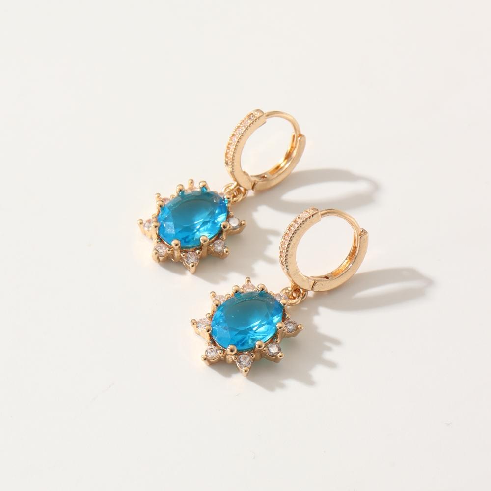 Stylowe kolczyki wiszące z cyrkoniami dla kobiet 2025 nowa moda złote kolczyki wiszące wyrazista biżuteria imprezowa akcesoria