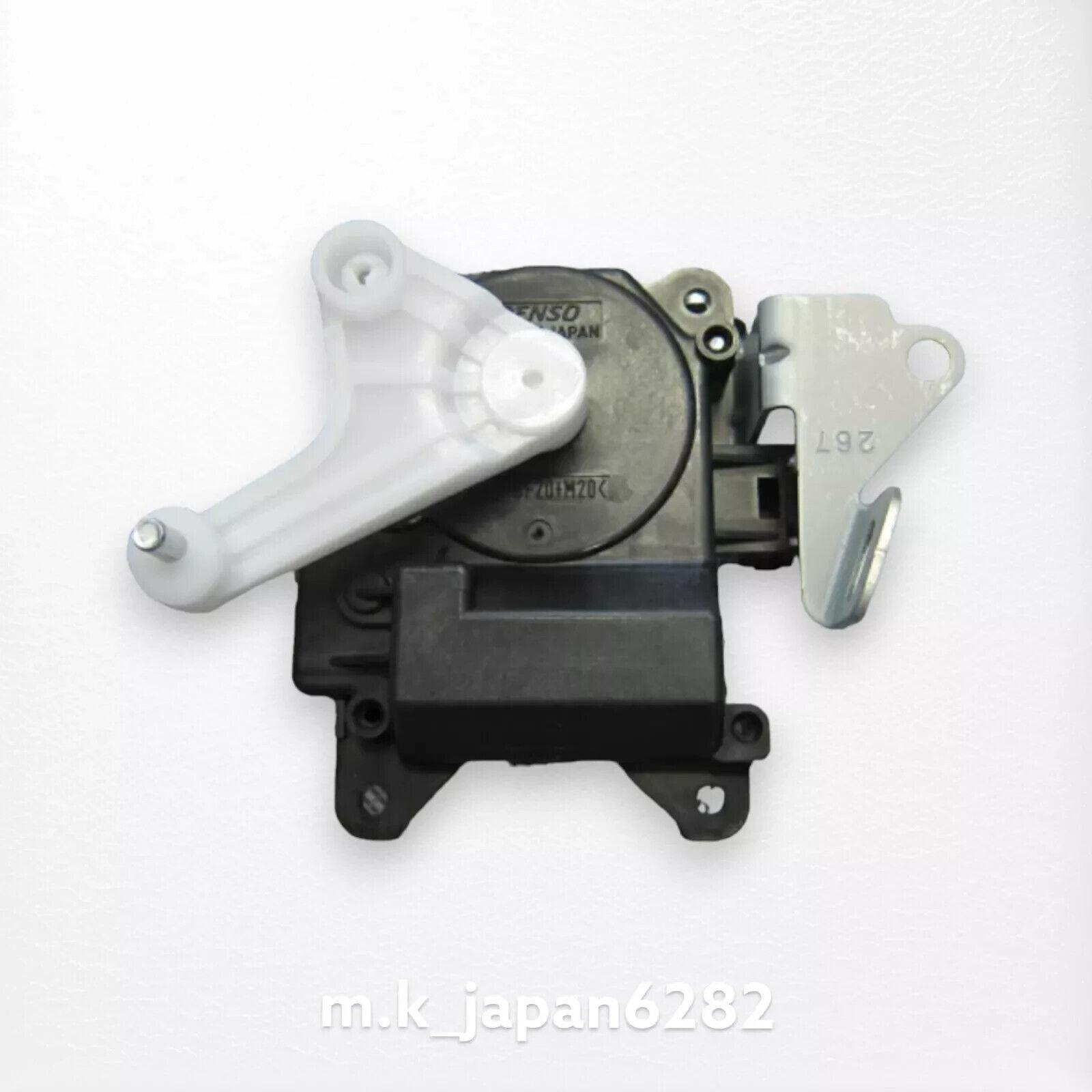 

Toyota Genuine OEM SERVO SUB-ASSY, DAMPER(FOR AIRMIX)PICNIC/AVENSIS 87106-44030