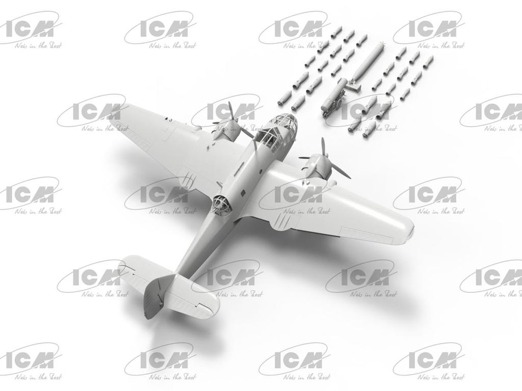 ICM British Bristol Beaufort Bomb Equipped Plastic Model Kit 48314 1/48 Mk.I (Airplane)