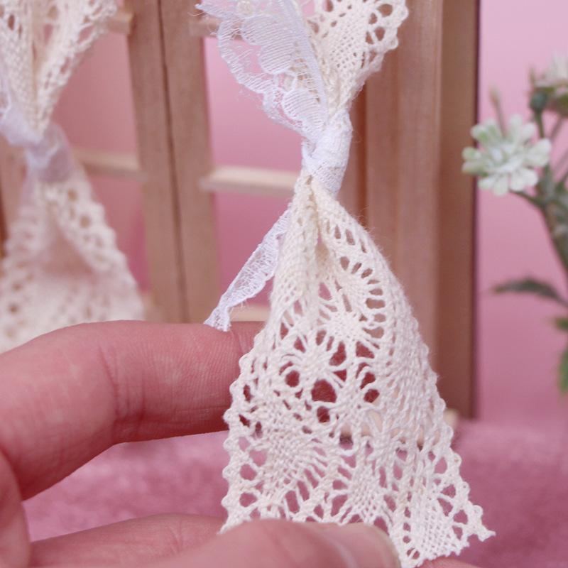 Miniature Dollhouse Lace Curtain Prop for Role-Playing BJD OB11