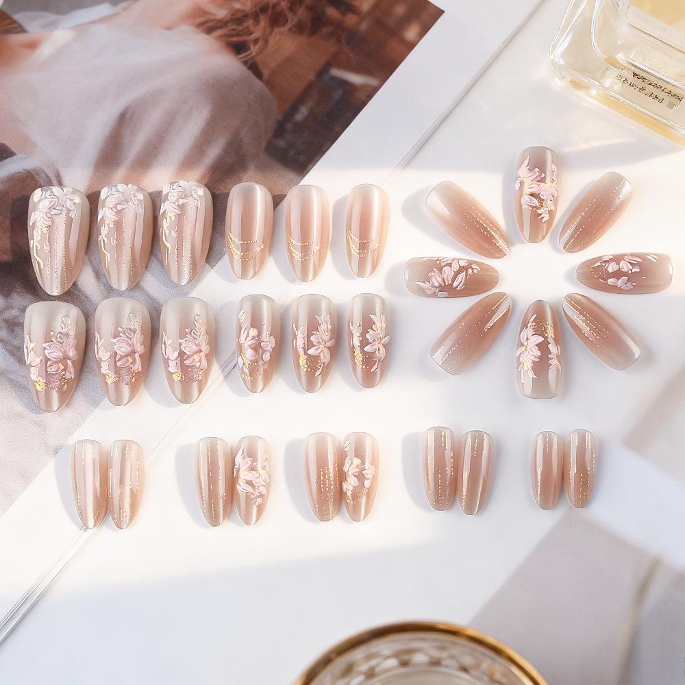 30-Piece Sweet Pink Flower Embossed Cat Eye Short Almond Detachable False Nails