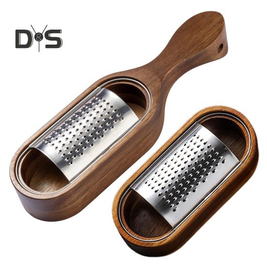 Ostrivjärn i rostfritt stål med trähandtag Vassa blad Effektivt ostrivningsverktyg för ost Choklad Frukter Handhållet rivjärn Skedrivjärn