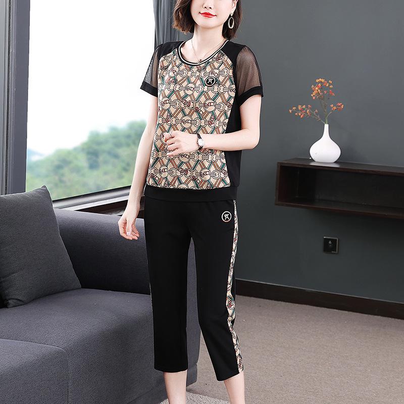 Summer 2023 Women's Mesh Splicing Short-Sleeve Cropped Pants Set - Fashionable Large Size Mother's Suit