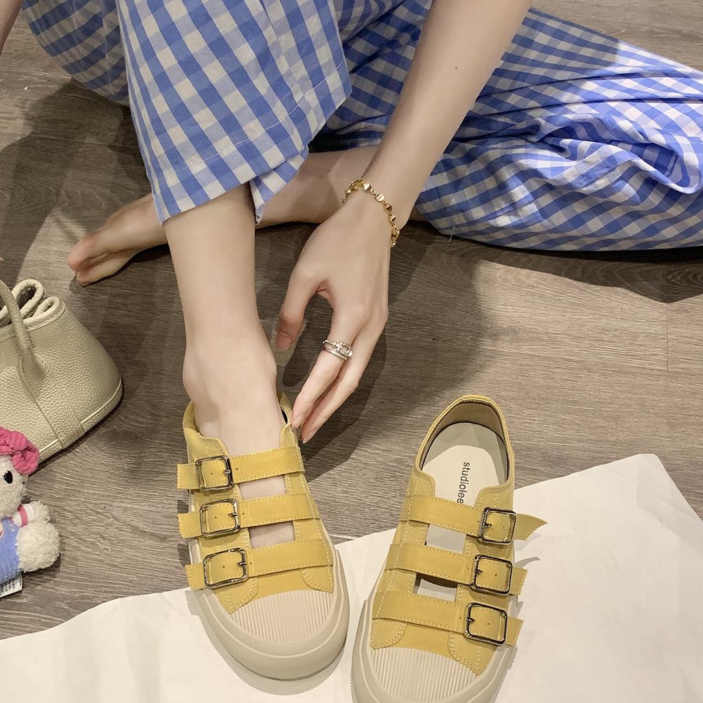 Schafsleder Traubenmutter, der gleiche Sommer runde Zehe ein Pedal hohle Schnalle mit atmungsaktiver dicker Sohle vielseitige lässige Canvas-Schuhe Damen