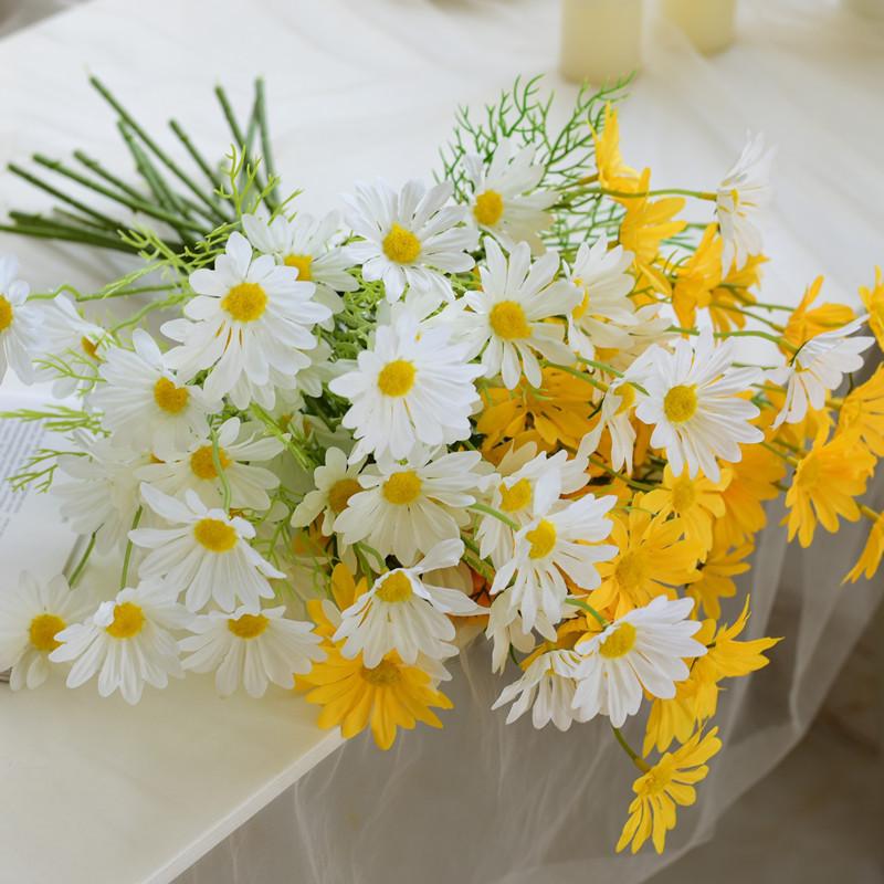 Artificial Bouquet Chamomile For Outdoor Events Home Decor Photography Use