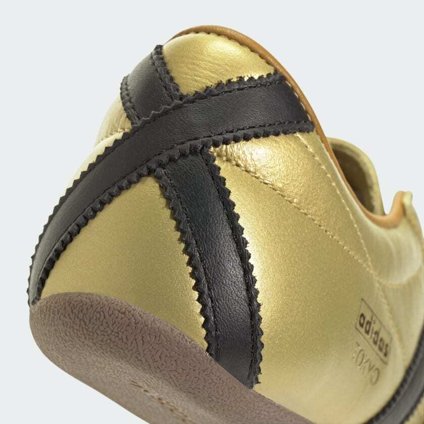 JQ2156 Adidas Originals Tokyo Decon Gold Metallic Core Black Preloved (Women's)