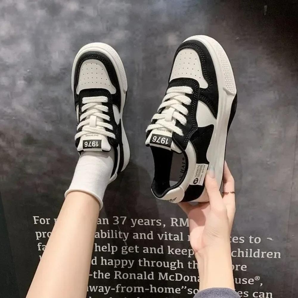 Color Block Casual Board Shoes Women's  Autumn Winter New Preppy Style Thick Sole Breathable Lace Up Sneakers