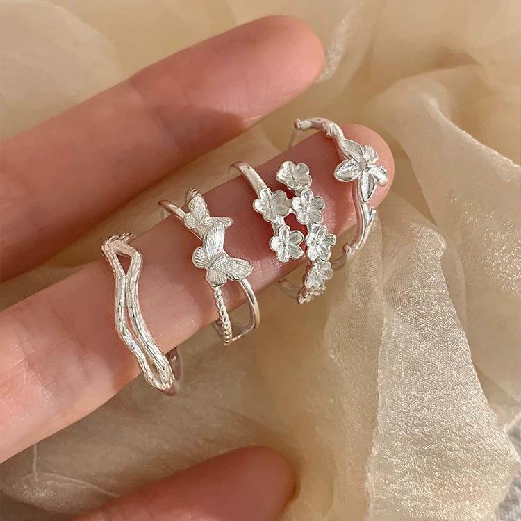 Exquisiter Damen Schmetterling & Blume Offener Ring - Mori Stil, Verstellbare Trendige Zeigefinger Dekoration