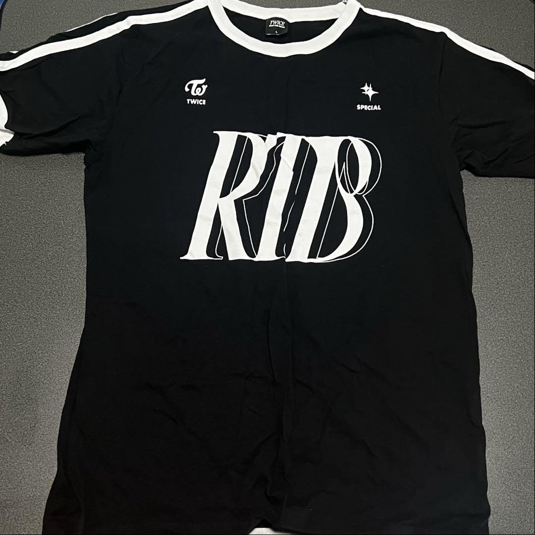 

[USED] TWICE READY TO BE SPECIAL T-shirt L Black